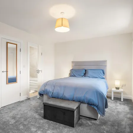 17 Court Apartment Clifden